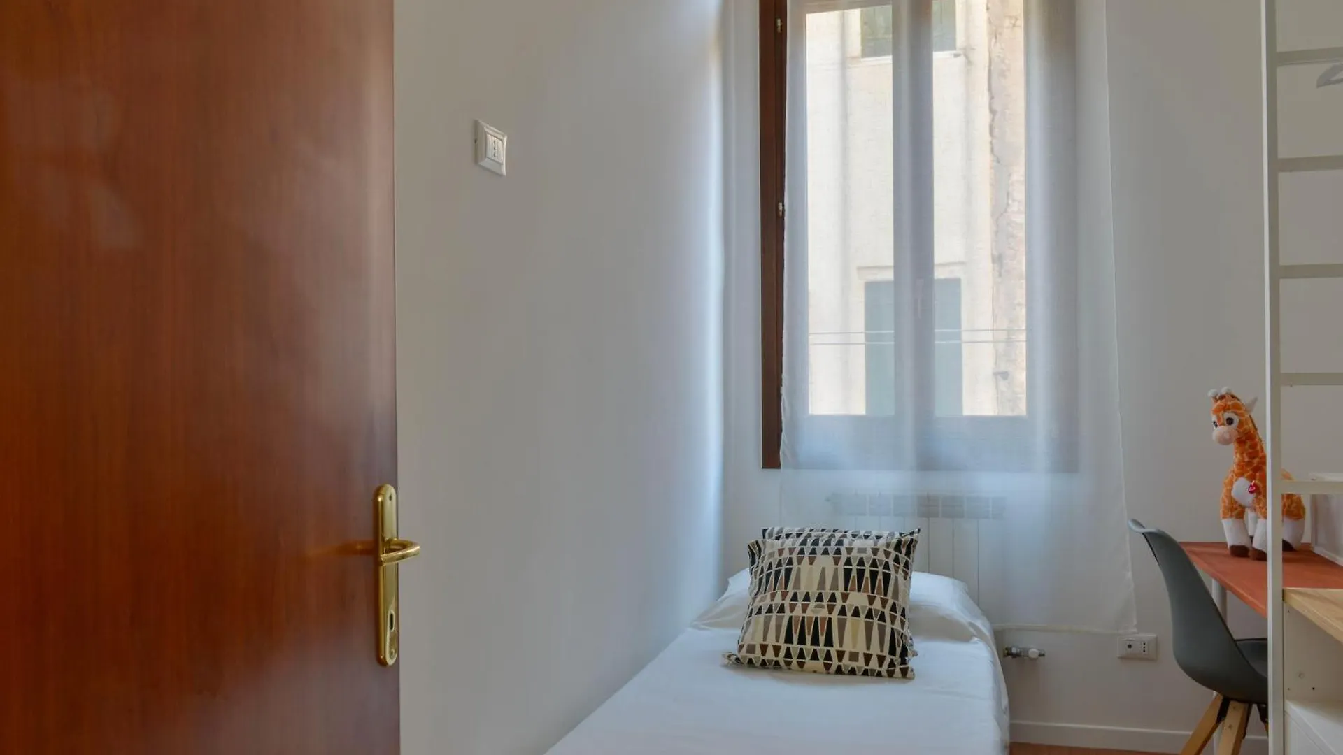 Ca' Dino Venice - Canal View 0*,  إيطاليا